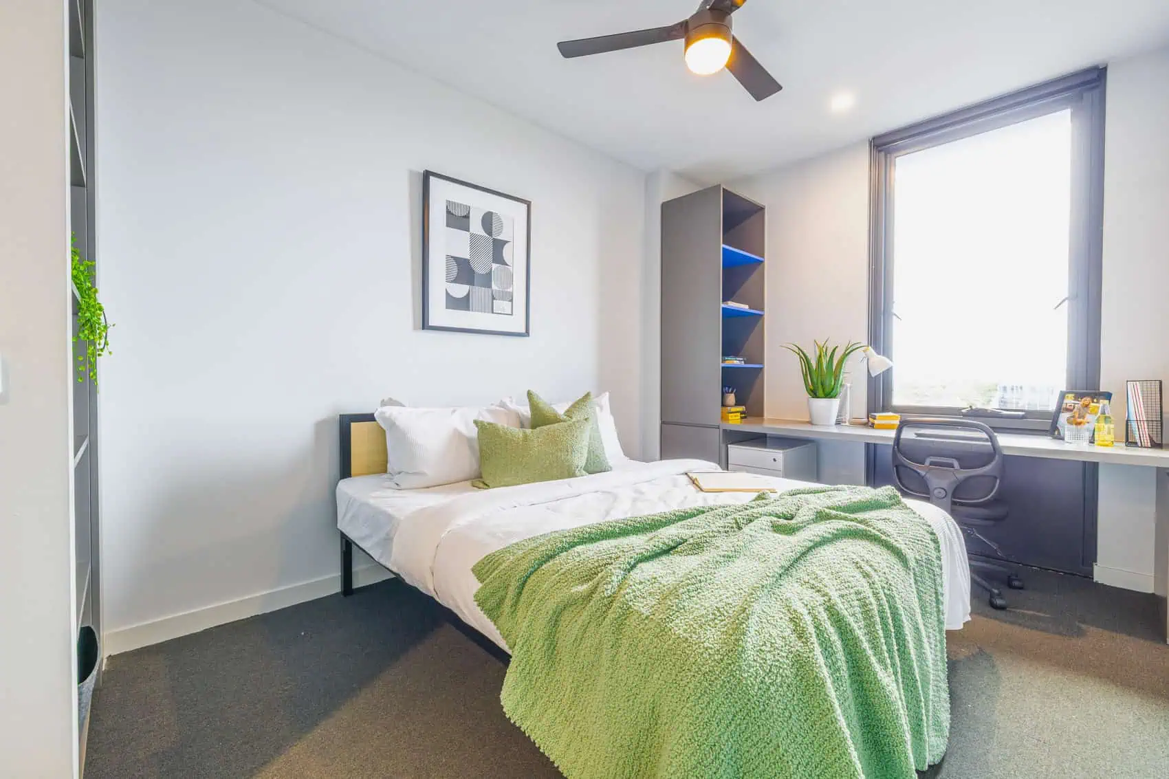 1 Bedroom Studio Deluxe - Dwell Village Melbourne City - Gallery - 1