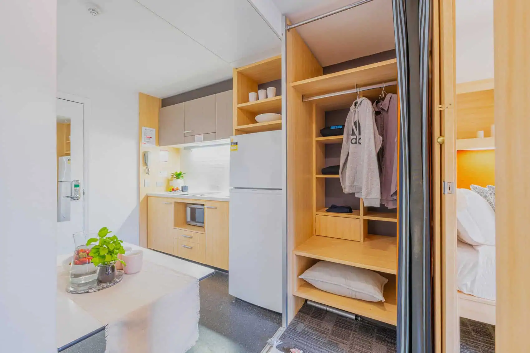  2 Bedroom Studio With Balcony  -  Dwell Village Melbourne City  - Gallery -  12