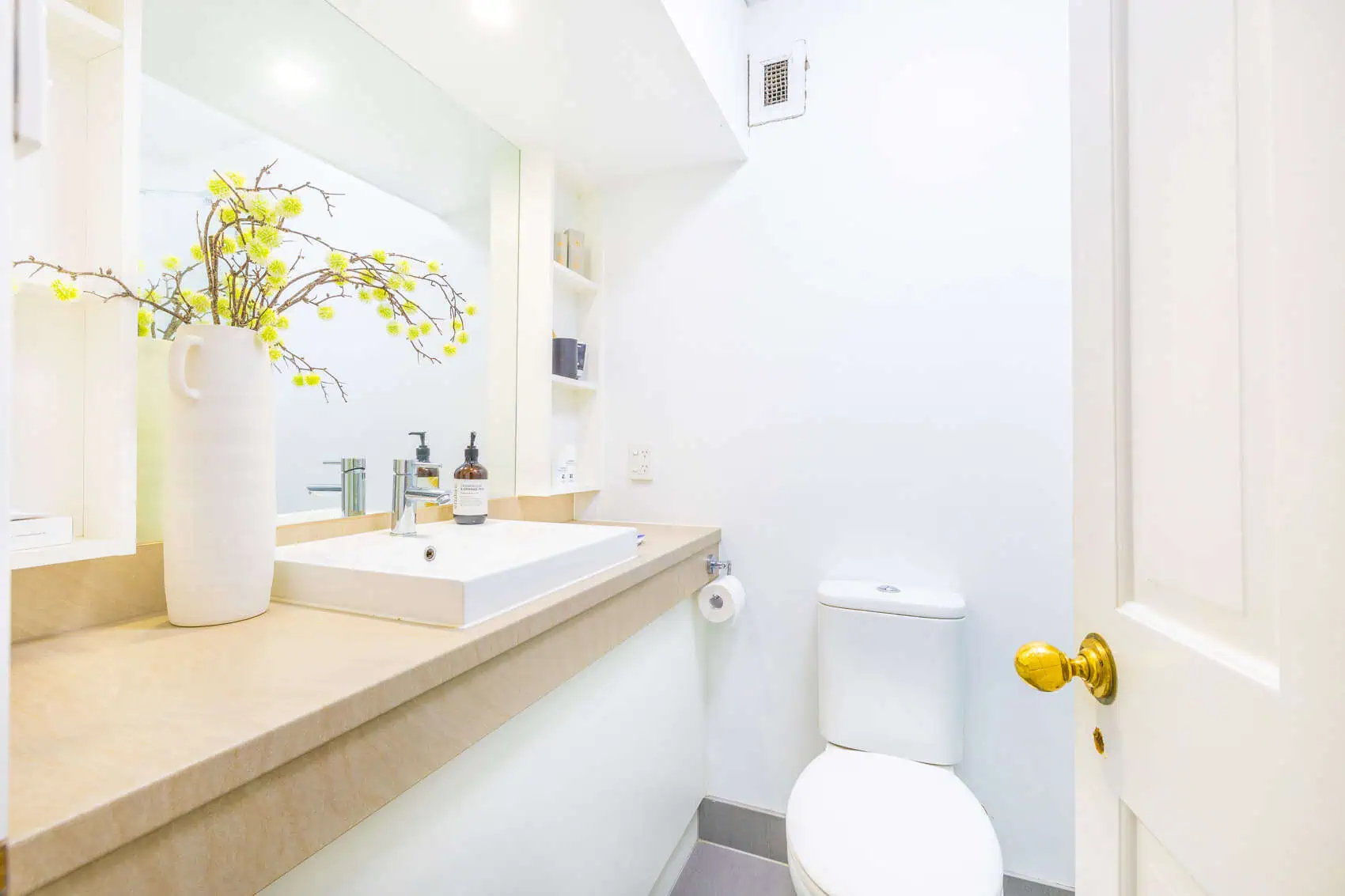 2 Bedroom Studio With Balcony - Dwell Village Melbourne City - Gallery - 10