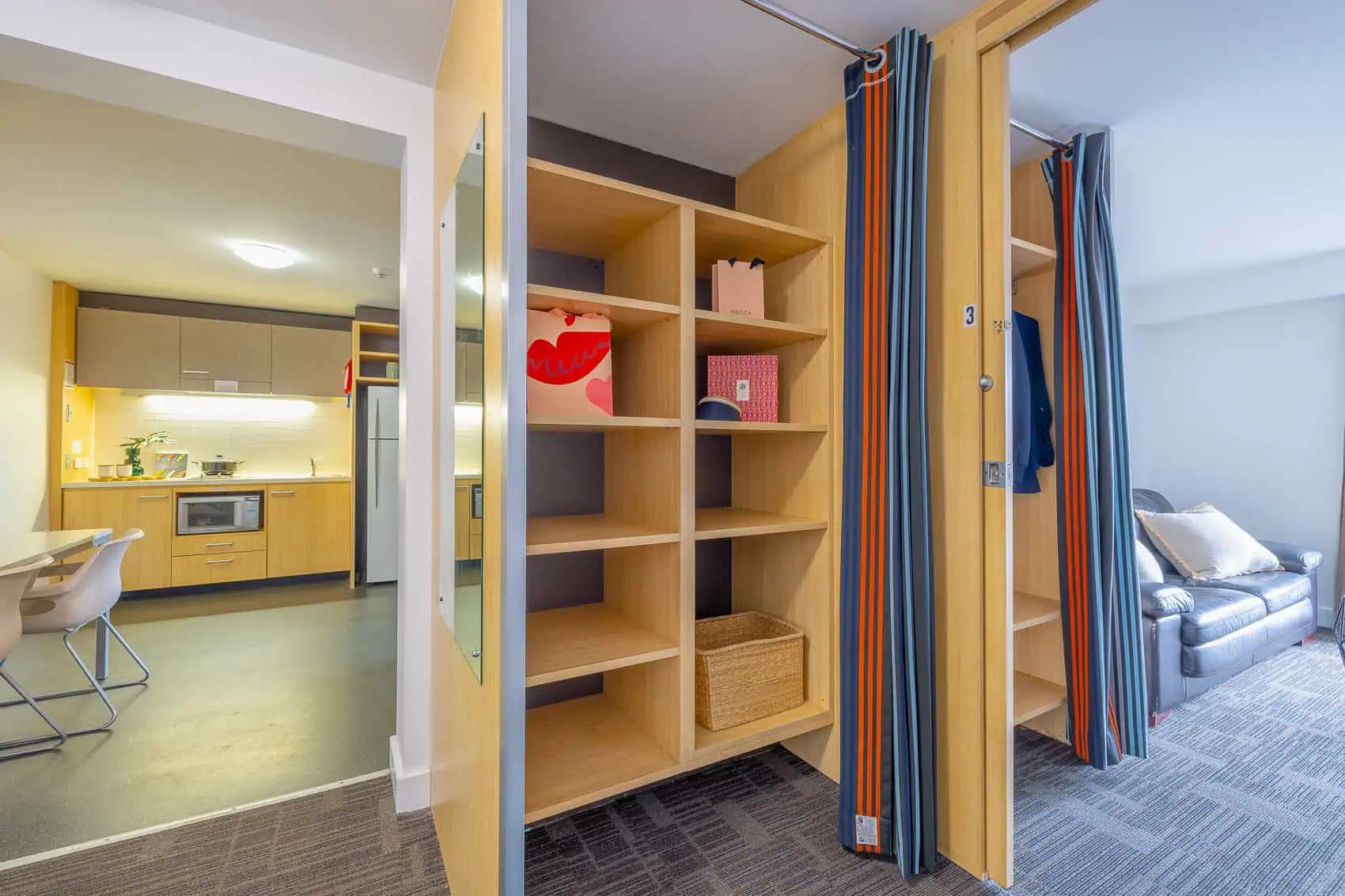  3 Bedroom Apartment Large  -  Dwell Village Melbourne City  - Gallery -  2