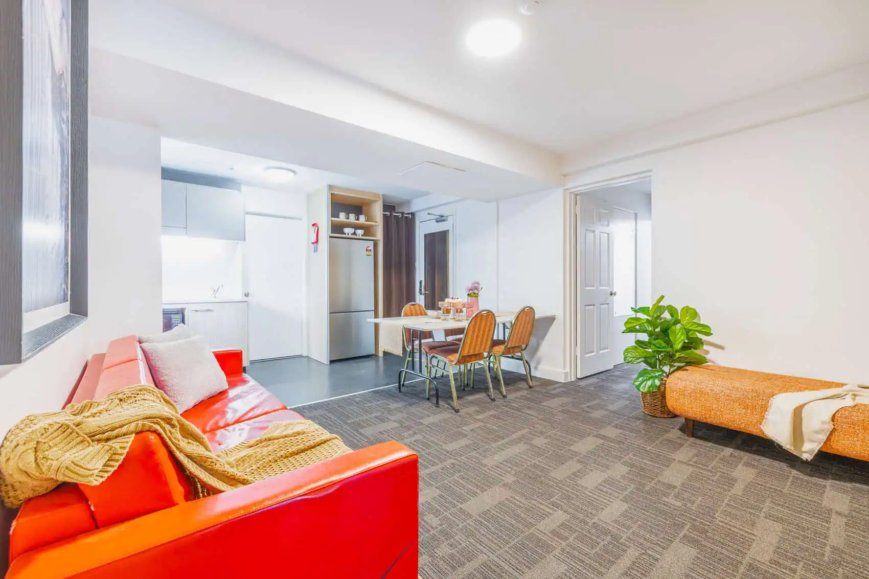  5 Bedroom Apartment  -  Dwell Village Melbourne City  - Gallery -  6