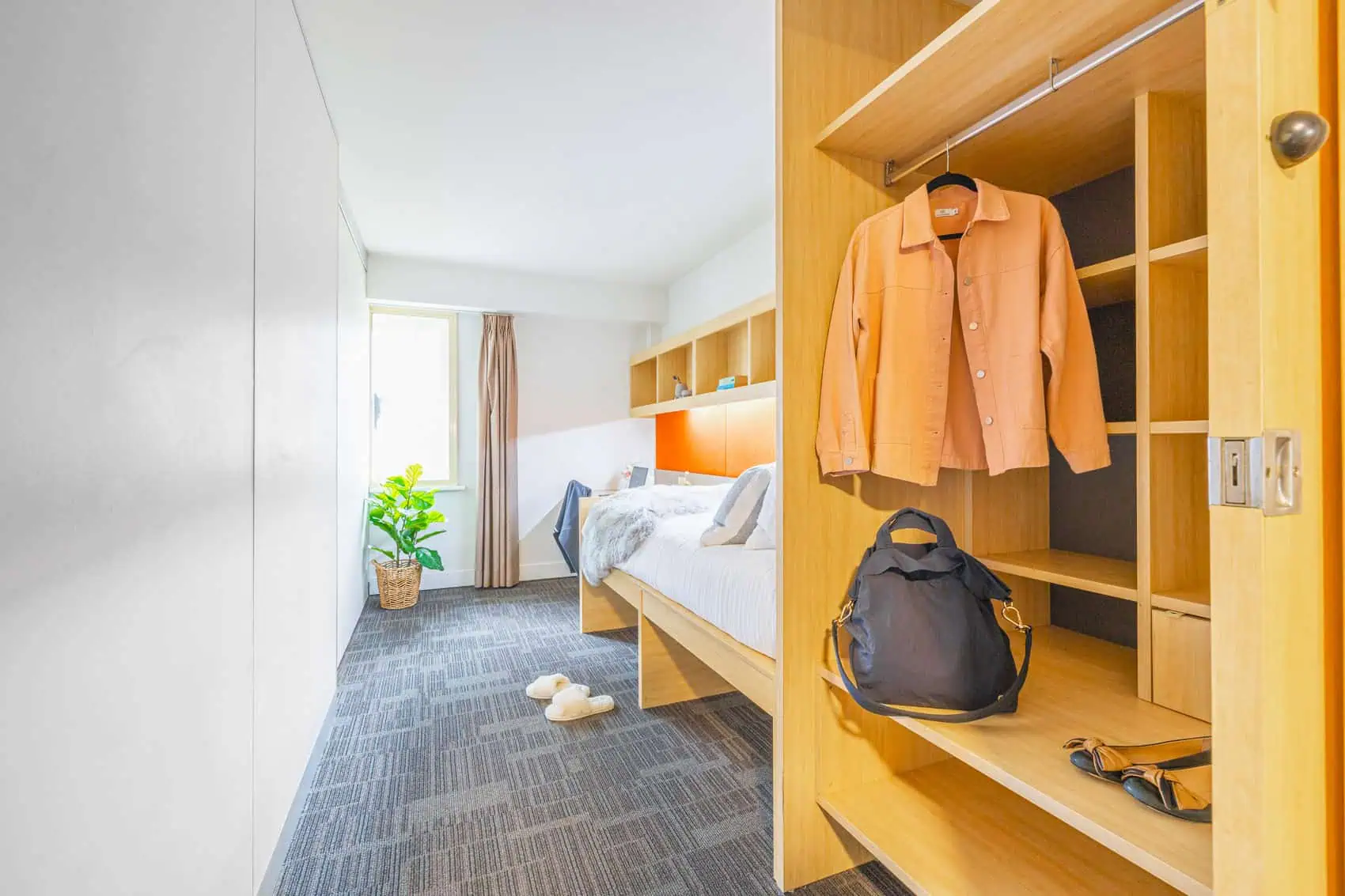  5 Bedroom Apartment  -  Dwell Village Melbourne City  - Gallery -  4