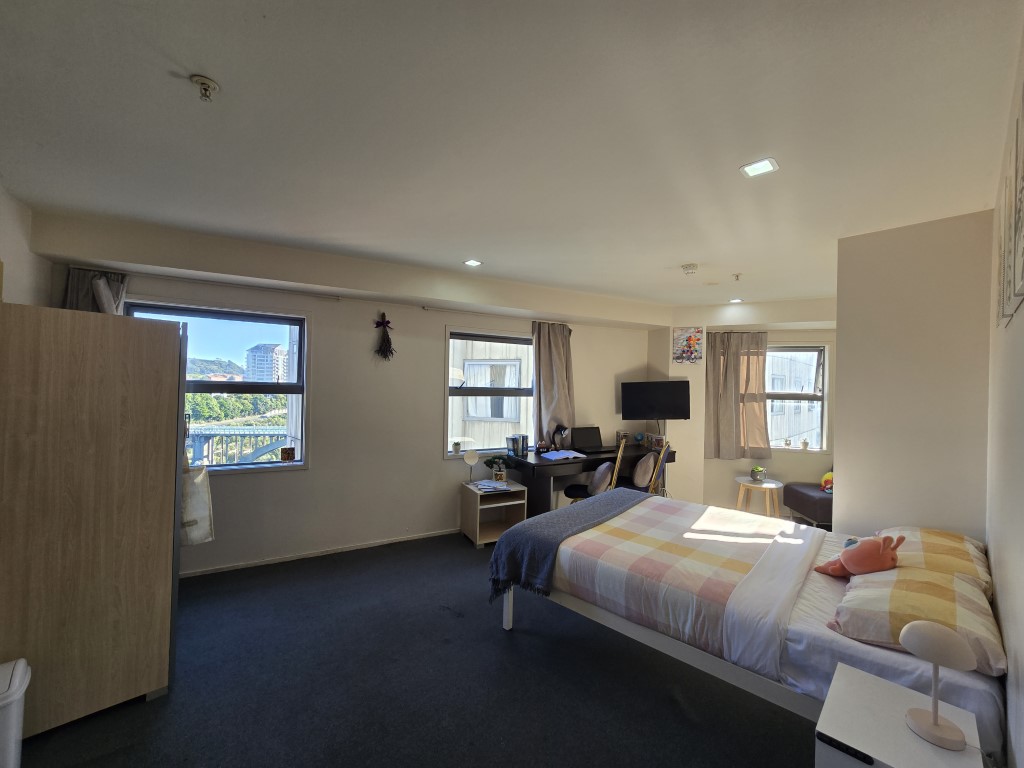  Big Studio Apartment  -  Empire Apartments  - Gallery -  1