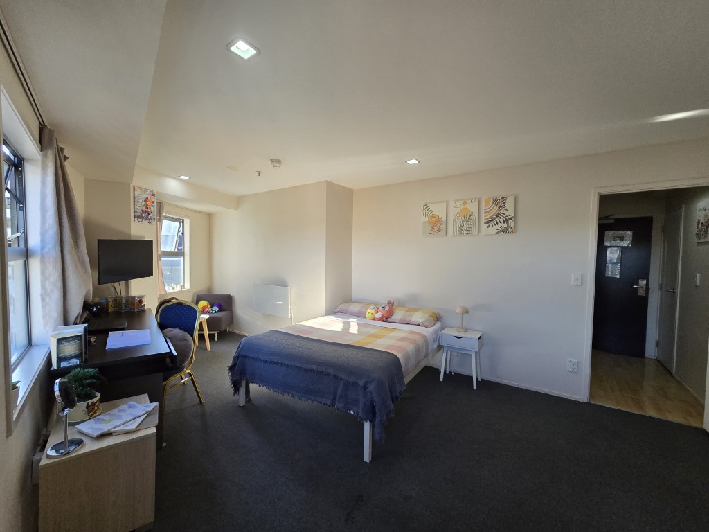  Big Studio Apartment  -  Empire Apartments  - Gallery -  4