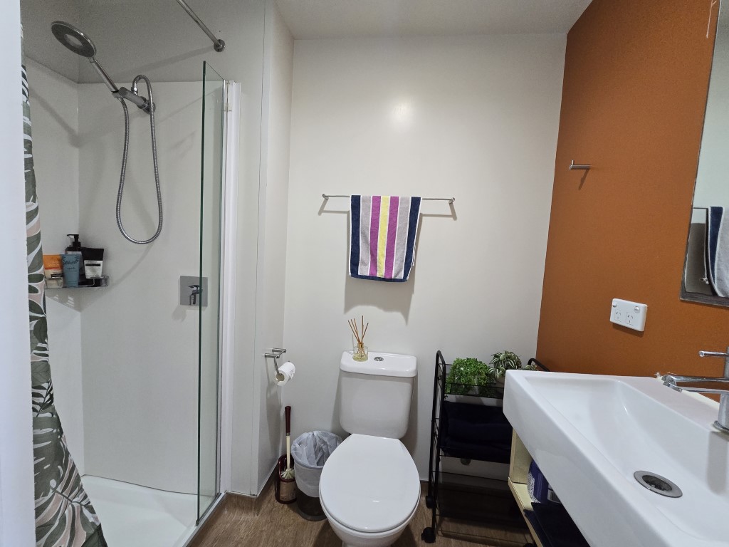  Big Studio Apartment  -  Empire Apartments  - Gallery -  9
