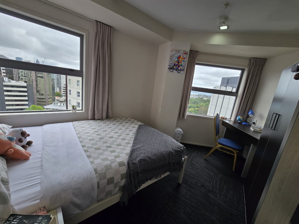  3-Bedroom Apartment With 2 Bathrooms - Standard Private Room  -  Empire Apartments  - Gallery -  12