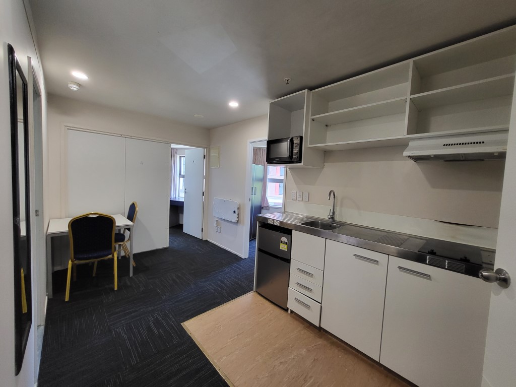  2-Bedroom Apartment With 2 Bathrooms - Whole Unit  -  Empire Apartments  - Gallery -  6