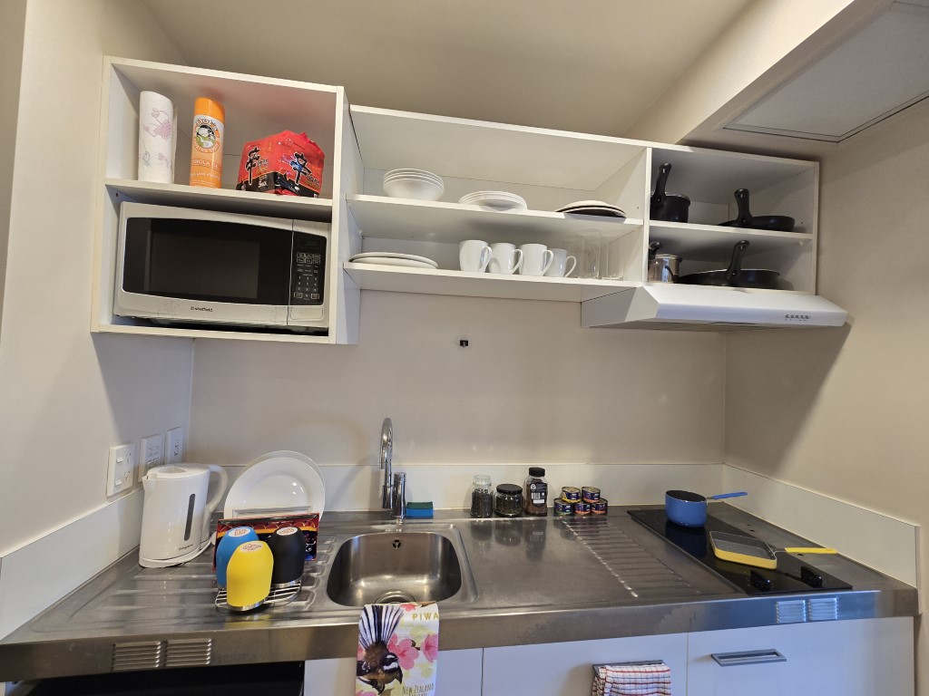  Studio Apartment  -  Empire Apartments  - Gallery -  2