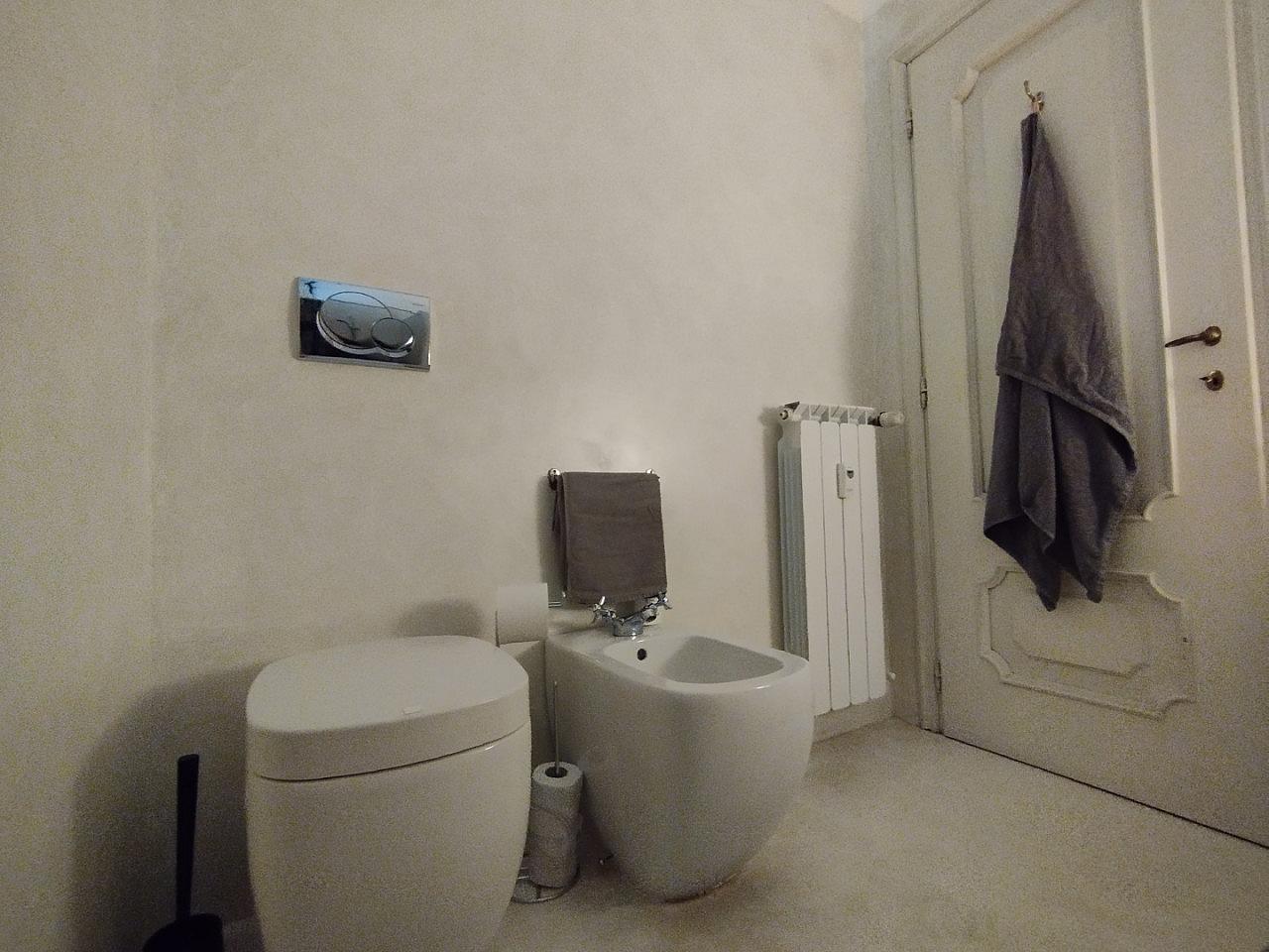 Bed In A 4-Bed Females Only Room - 17