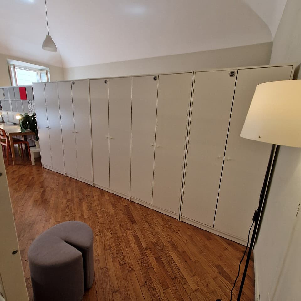 Bed In A 6-Bed Males Only Room - 6
