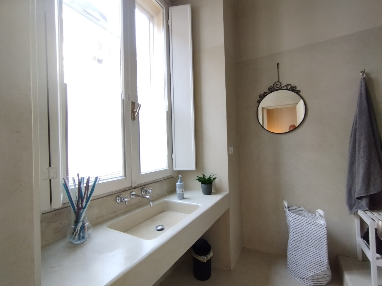 "Jazz" Room - 38