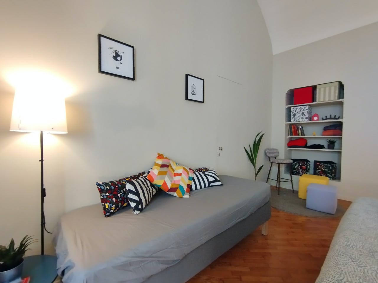 "Jazz" Room - 4