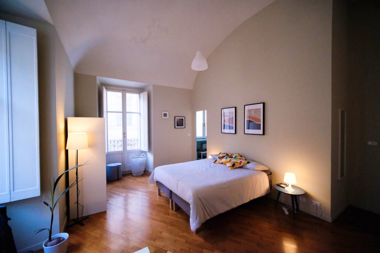 "Jungle" Room - 9
