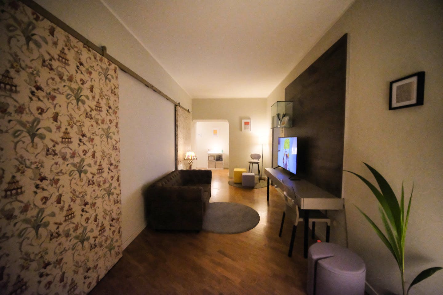 "Jungle" Room - 11
