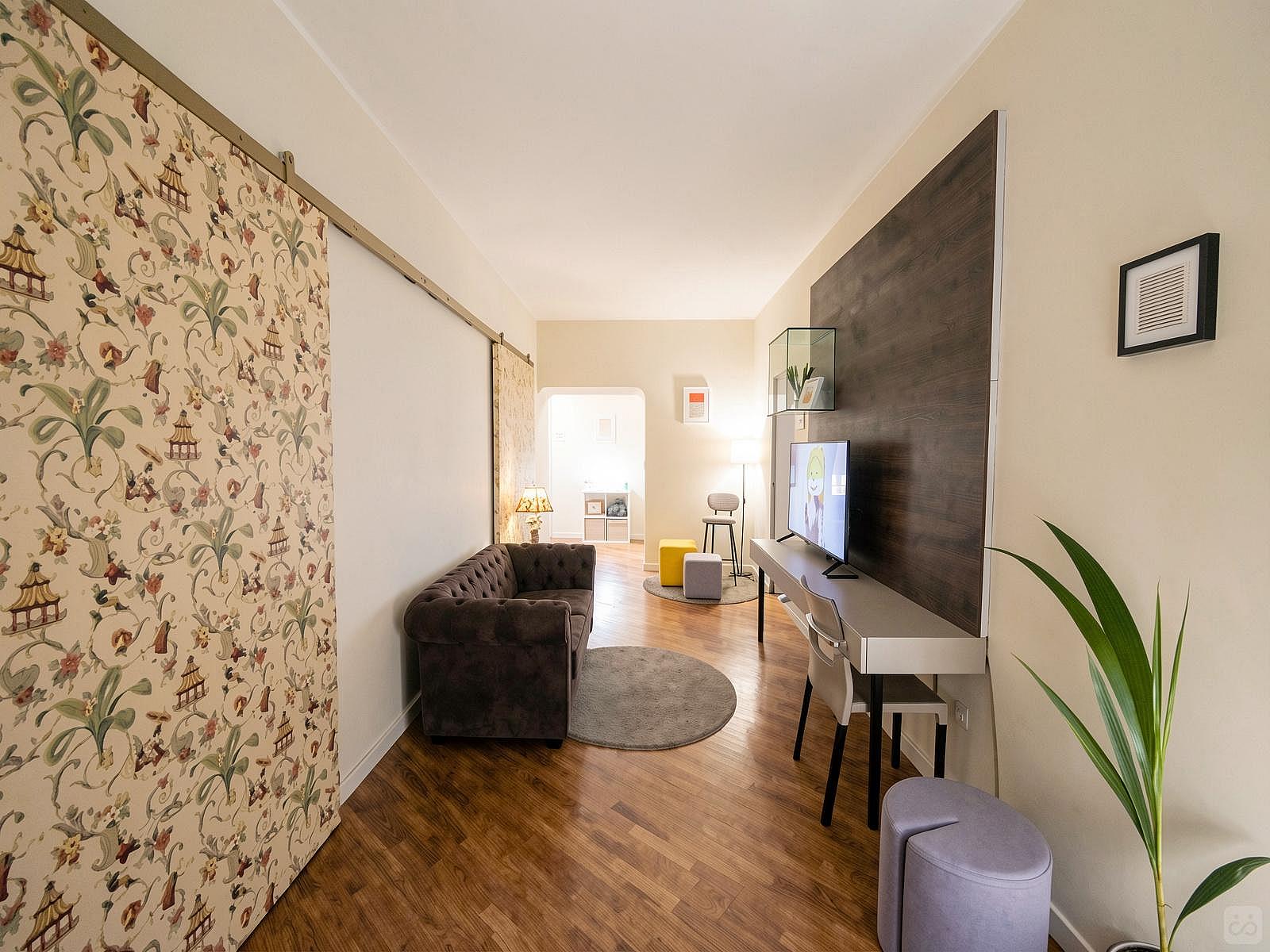 "Jungle" Room - 59