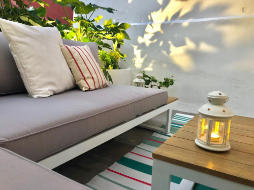 Nice two bedrooms apartment.