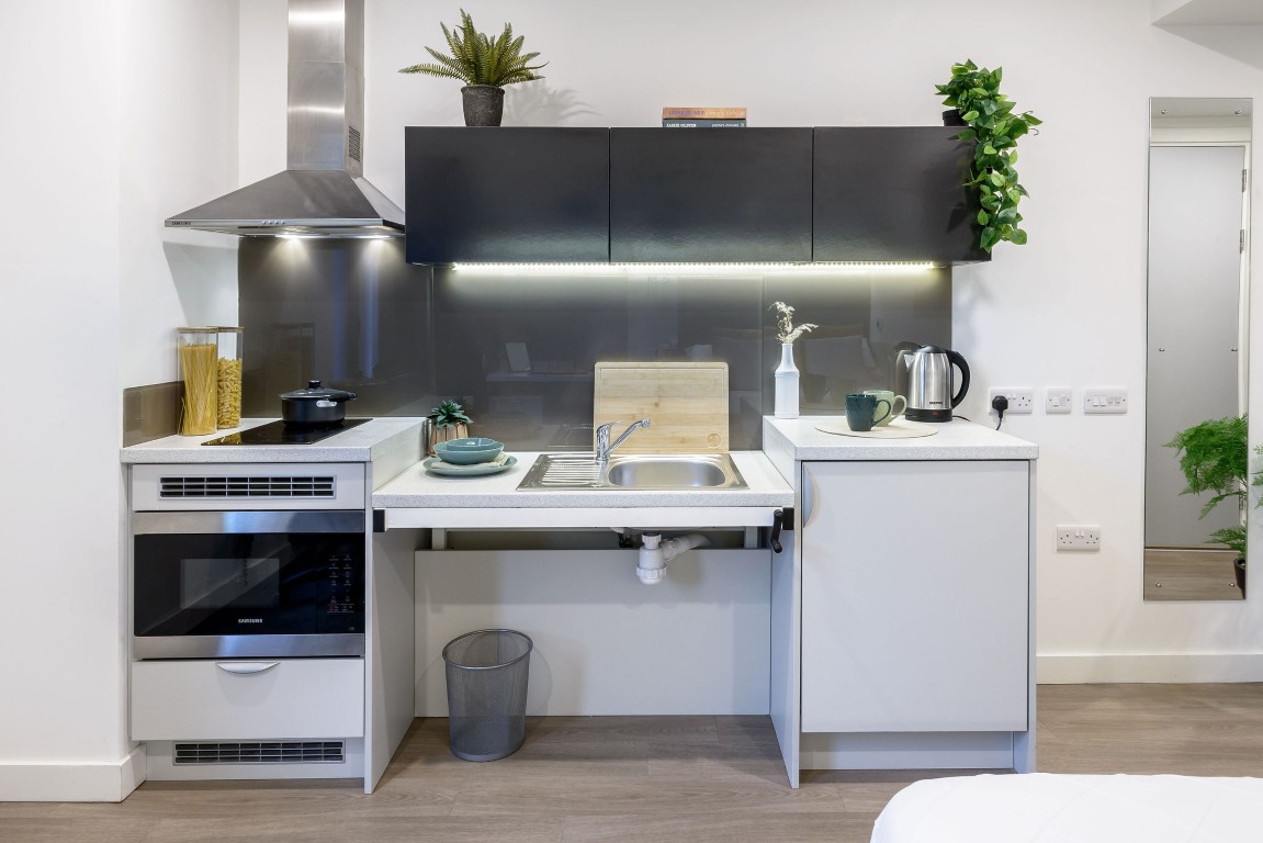 True Accessible Studio River View - True Swansea - Gallery - 7