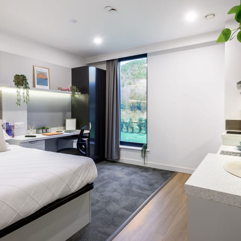  True Accessible Studio River View  -  True Swansea  - Gallery -  10