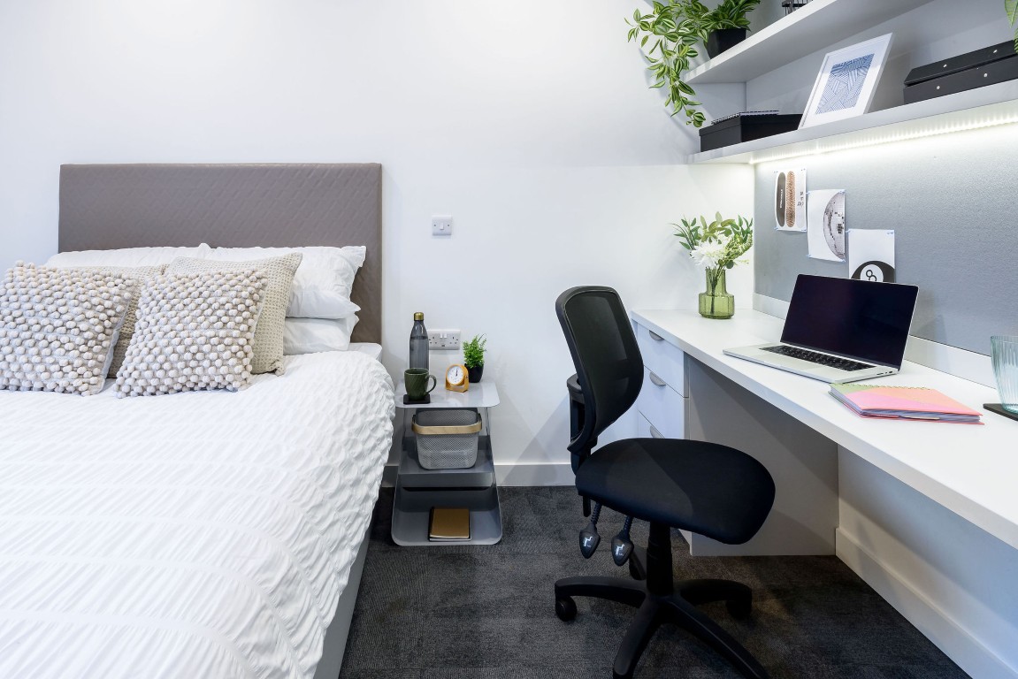  True Apartment - 6 Bed Apartment  -  True Swansea  - Gallery -  3