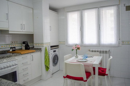Spacious apartment close to Playa de San Lorenzo - Gallery - 19