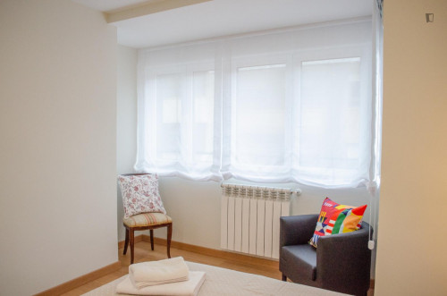 Spacious apartment close to Playa de San Lorenzo - Gallery - 8