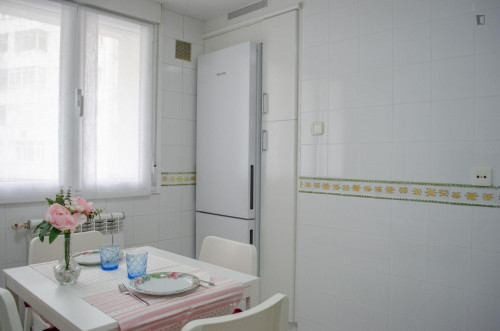 Spacious apartment close to Playa de San Lorenzo - Gallery - 18