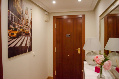 Spacious apartment close to Playa de San Lorenzo - Gallery - 6