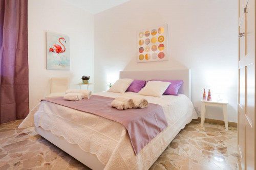 Shiny Superior Apartment close to the beach - Gallery - 14