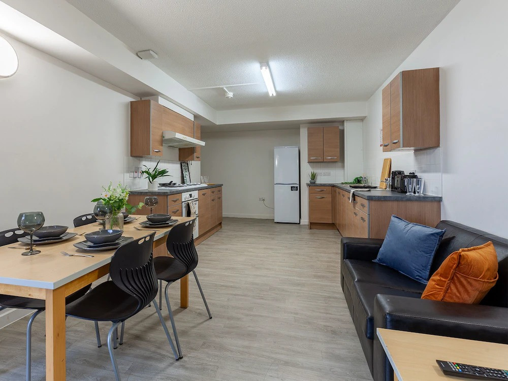 En-Suite - Leighton Hall - Gallery - 11