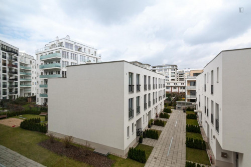 Very cool 3-bedroom apartment close to Moritzplatz metro station