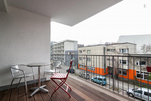 Very cool 3-bedroom apartment close to Moritzplatz metro station