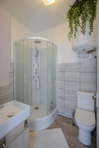 Modern and bright studio next to the Old Port of Marseille - Gallery - 7