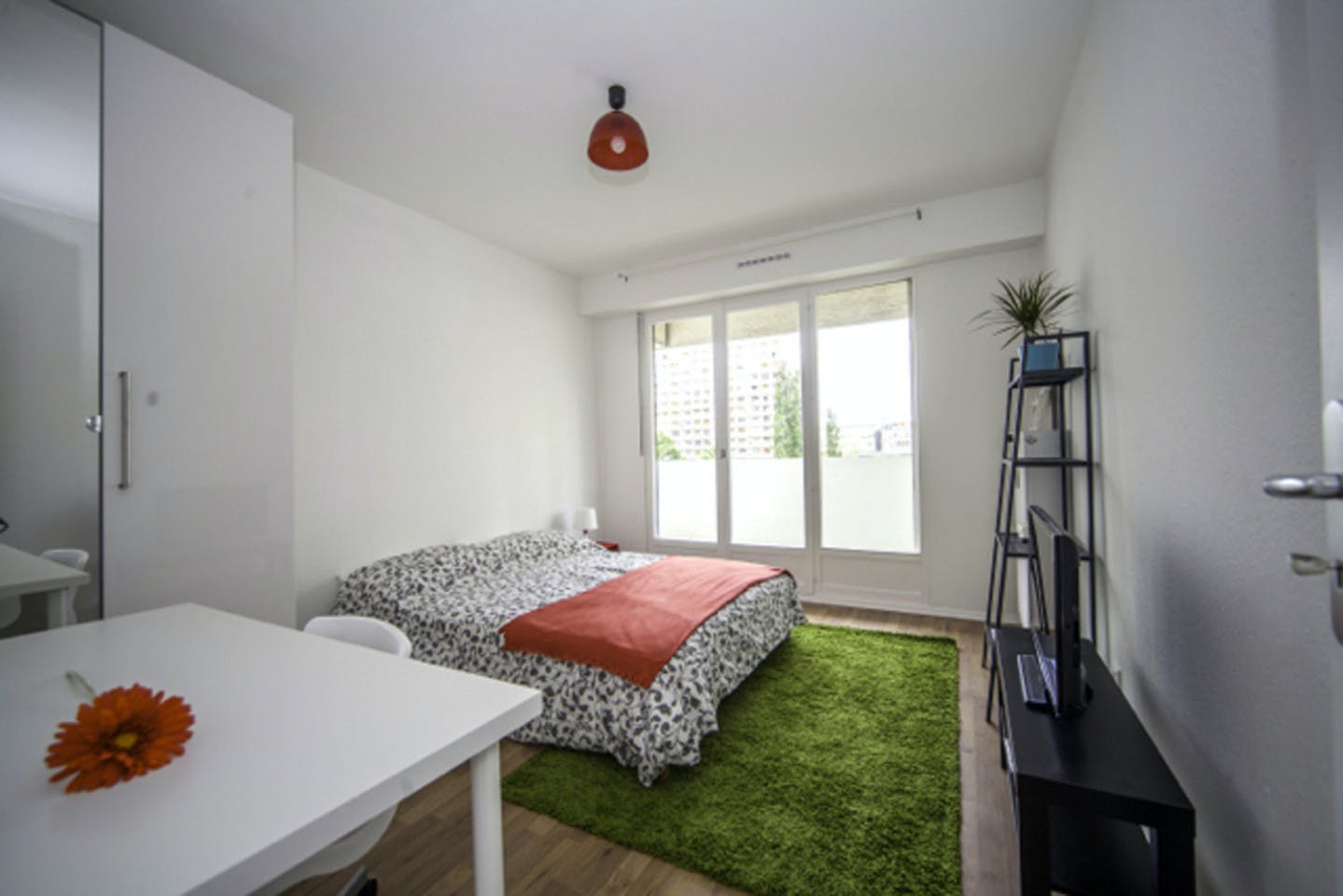  Spacious And Cosy Room - 15m² - ST15  -  Large apartment ideally located in the student district of Strasbourg  - Gallery -  16