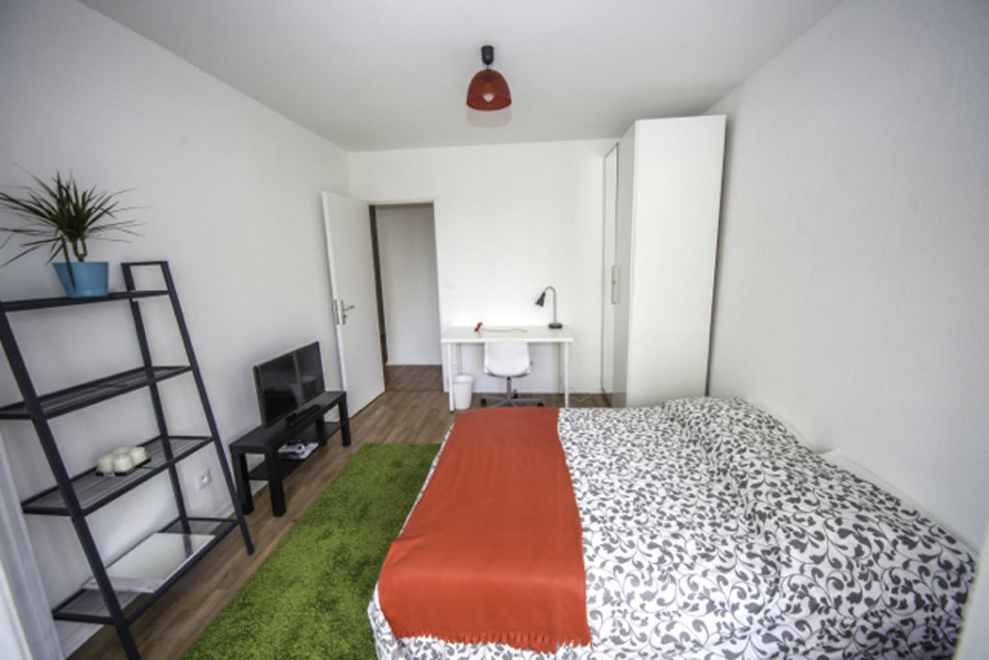  Spacious And Cosy Room - 15m² - ST15  -  Large apartment ideally located in the student district of Strasbourg  - Gallery -  14