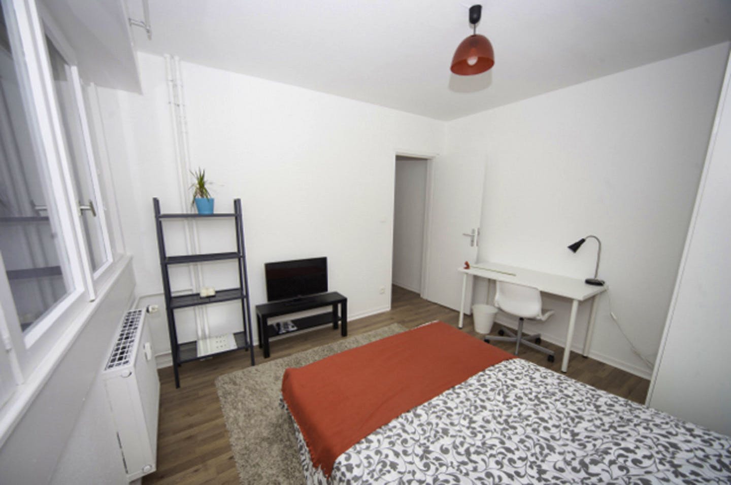  Cosy And Luminous Room - 12m² - ST16  -  Large apartment ideally located in the student district of Strasbourg  - Gallery -  16