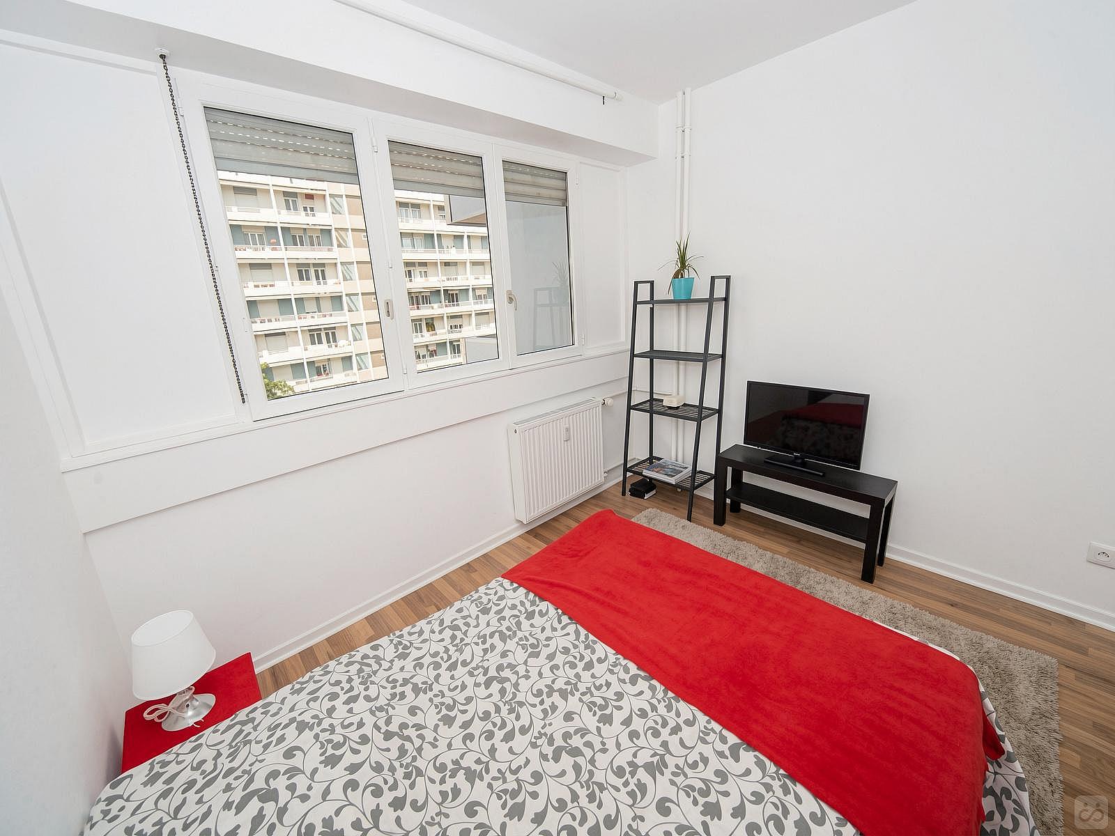  Cosy And Luminous Room - 12m² - ST16  -  Large apartment ideally located in the student district of Strasbourg  - Gallery -  7