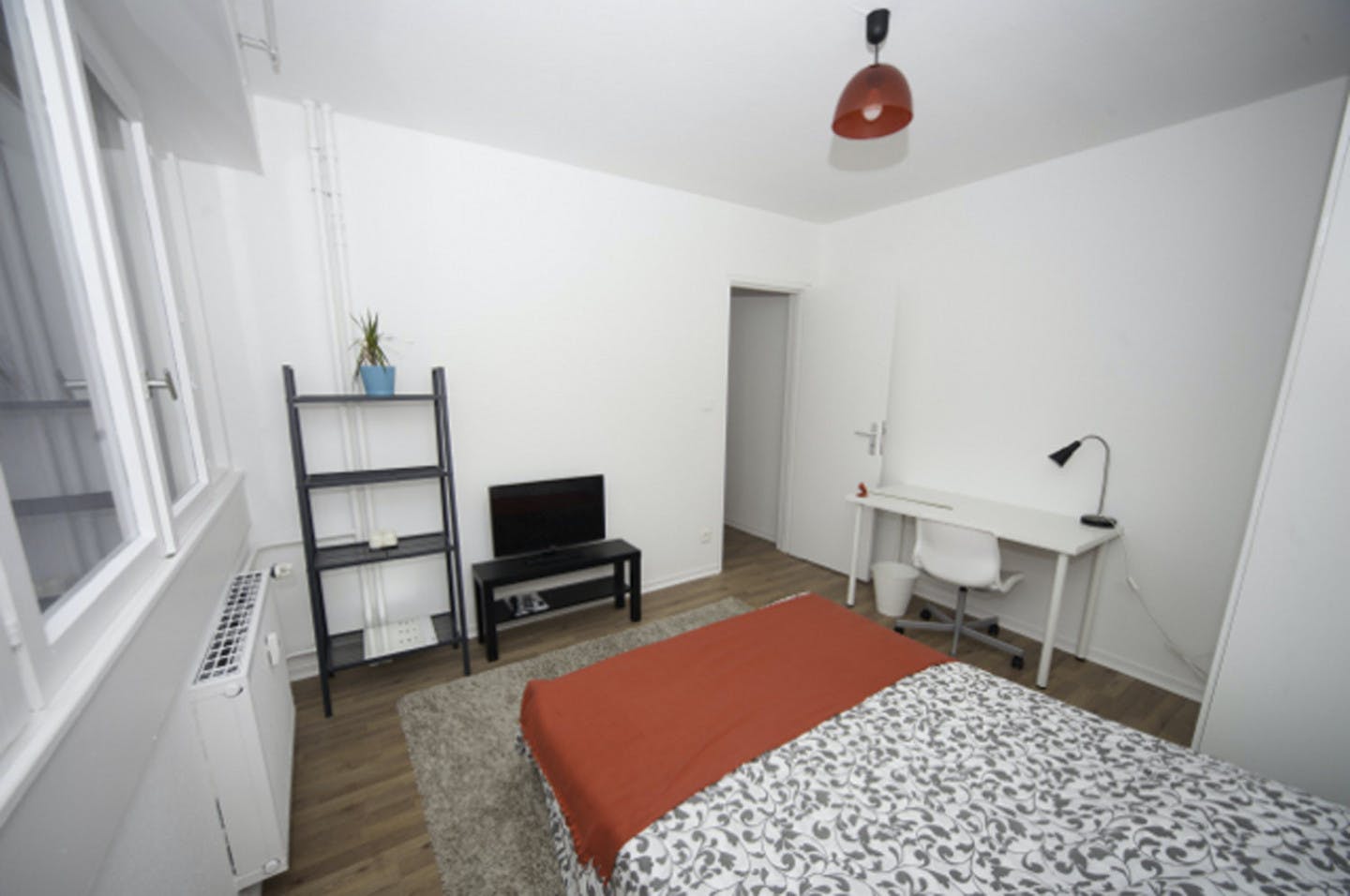  Cosy And Luminous Room - 12m² - ST16  -  Large apartment ideally located in the student district of Strasbourg  - Gallery -  3