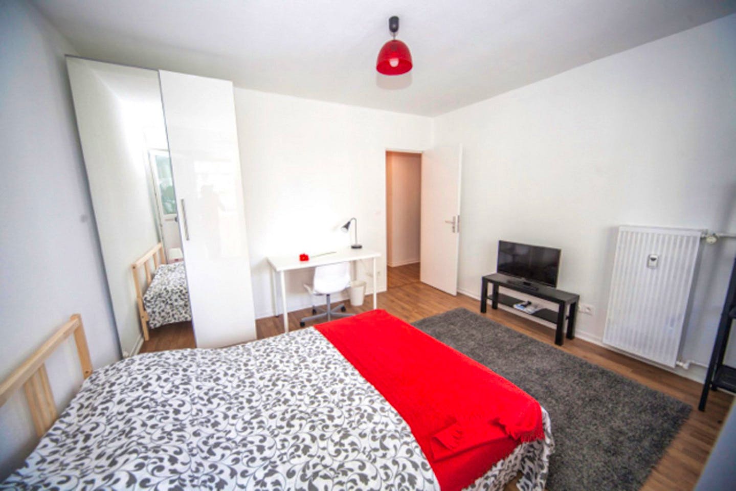  Spacious And Luminous Room - 15m² - ST14  -  Large apartment ideally located in the student district of Strasbourg  - Gallery -  16