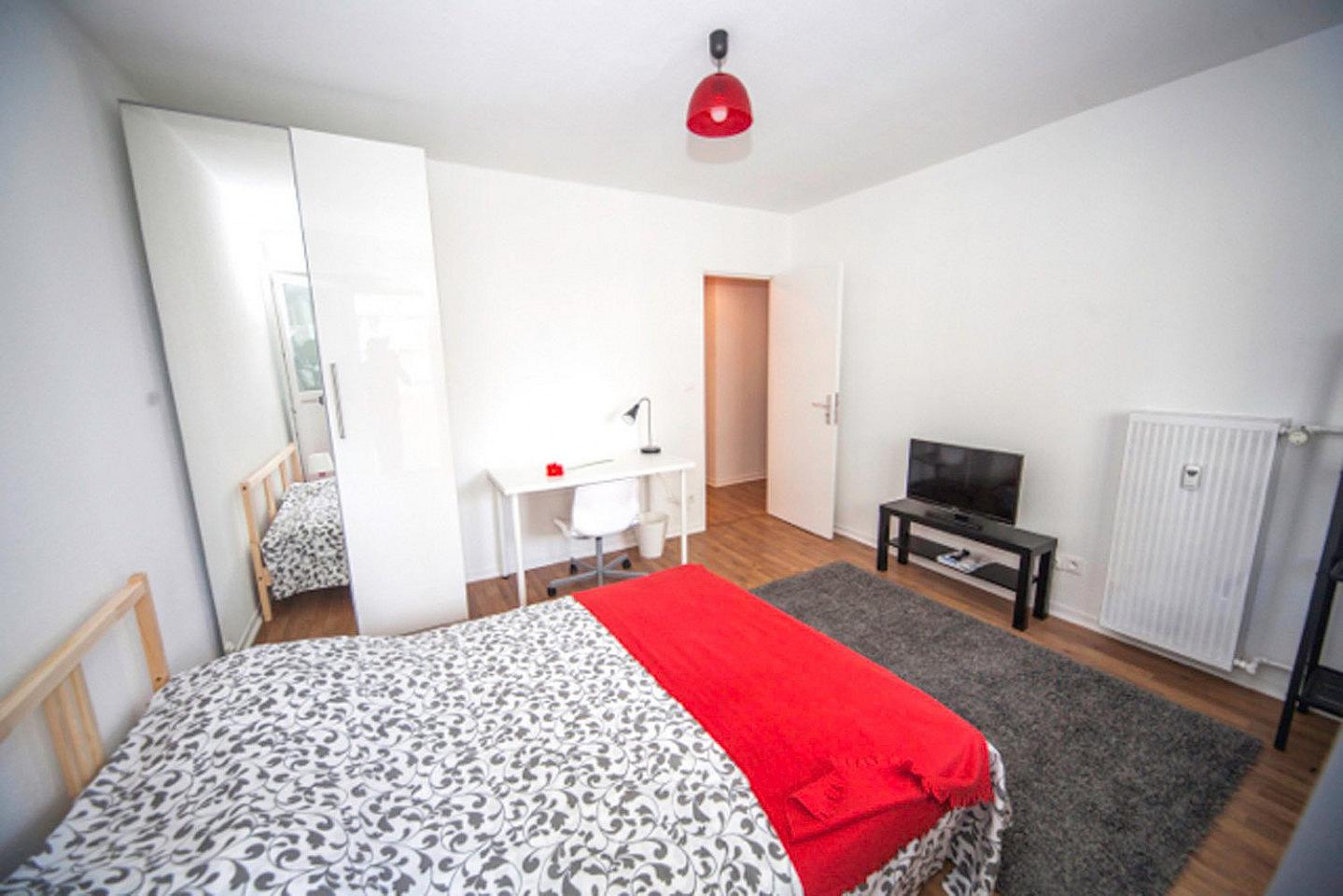  Spacious And Luminous Room - 15m² - ST14  -  Large apartment ideally located in the student district of Strasbourg  - Gallery -  10