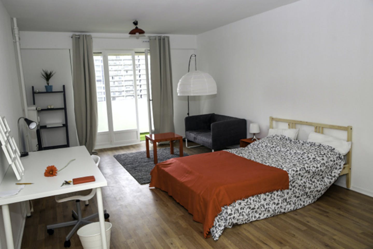  Spacious Luminous Bedroom - 24m² - ST13  -  Large apartment ideally located in the student district of Strasbourg  - Gallery -  4