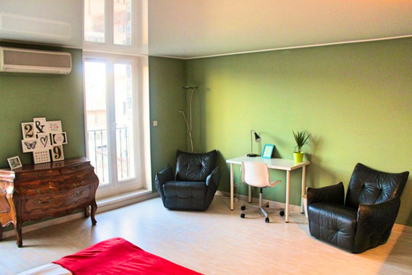 Very Spacious Room - 25m² - MA10 - 8