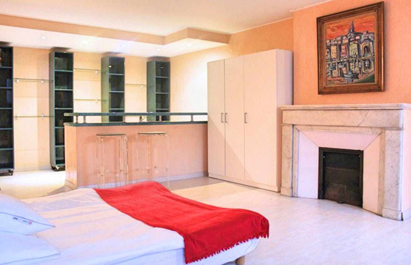 Large Bright Bedroom - 20m² - MA12 - 4
