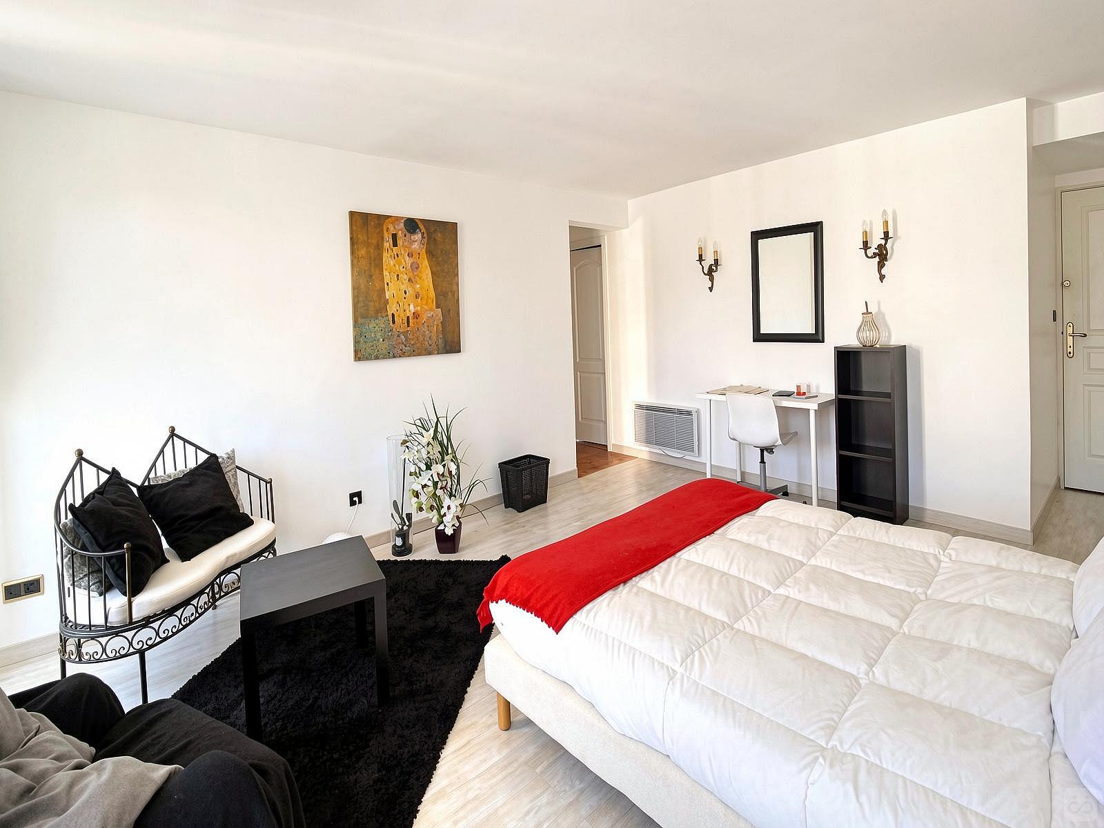 Large Suite With Bathroom - 40m² - MA8 - 39