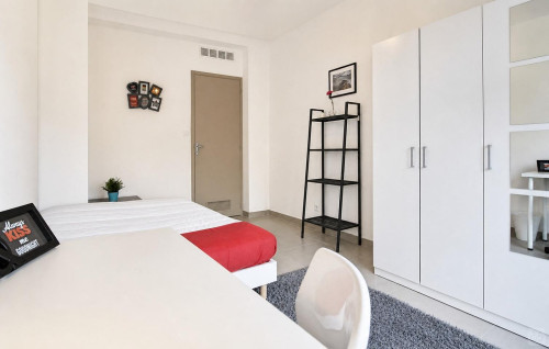 Antoine Pons Home - Gallery - 15