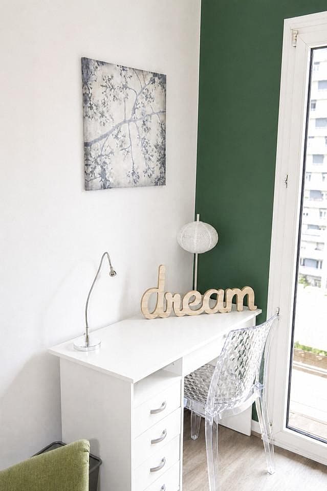 Spacious And Luminous Room - 16m² - ST4 - 3