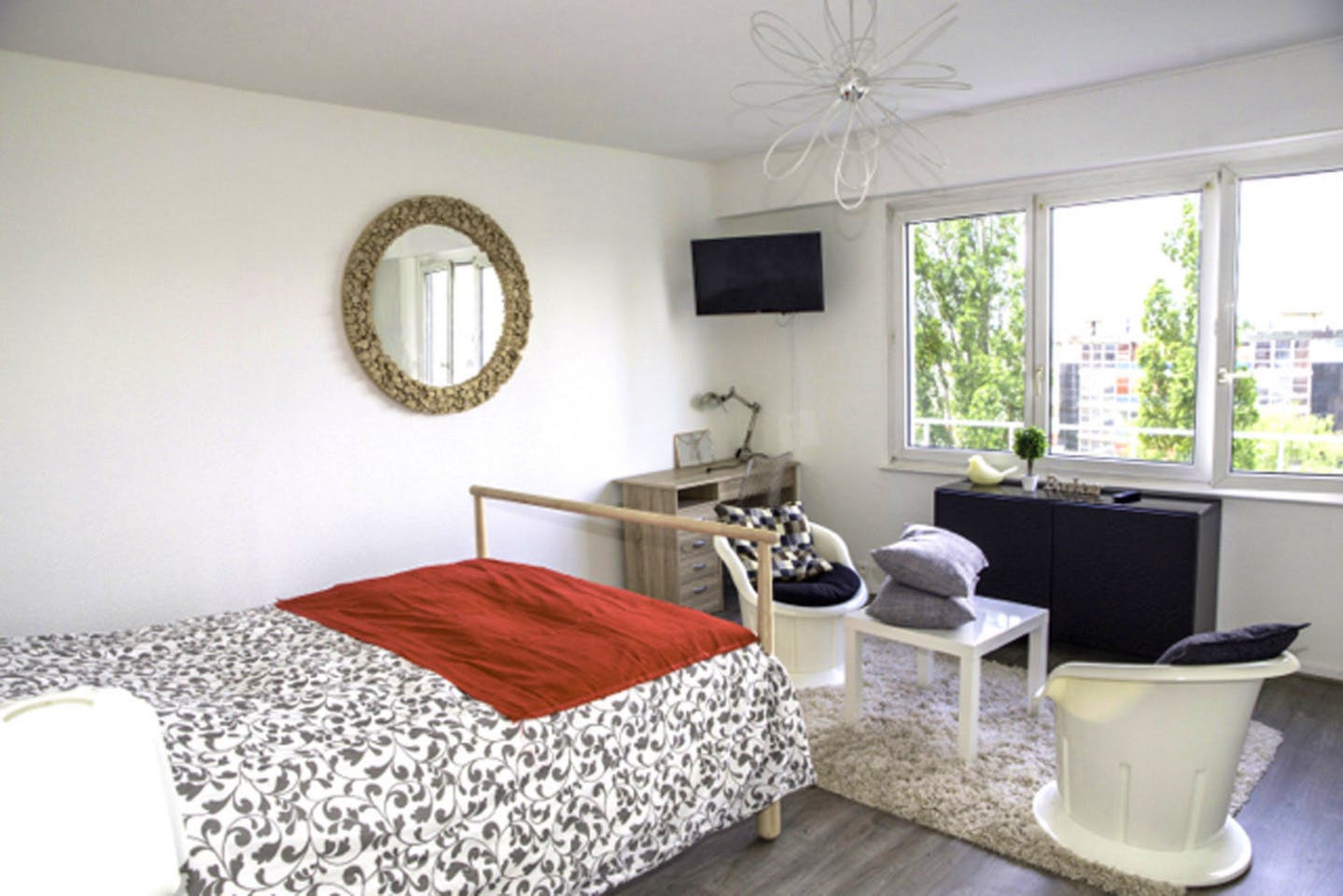  Large Bright Room - 20m² - ST1  -  Apartment equipped and furnished with care located near the Esplanade  - Gallery -  15