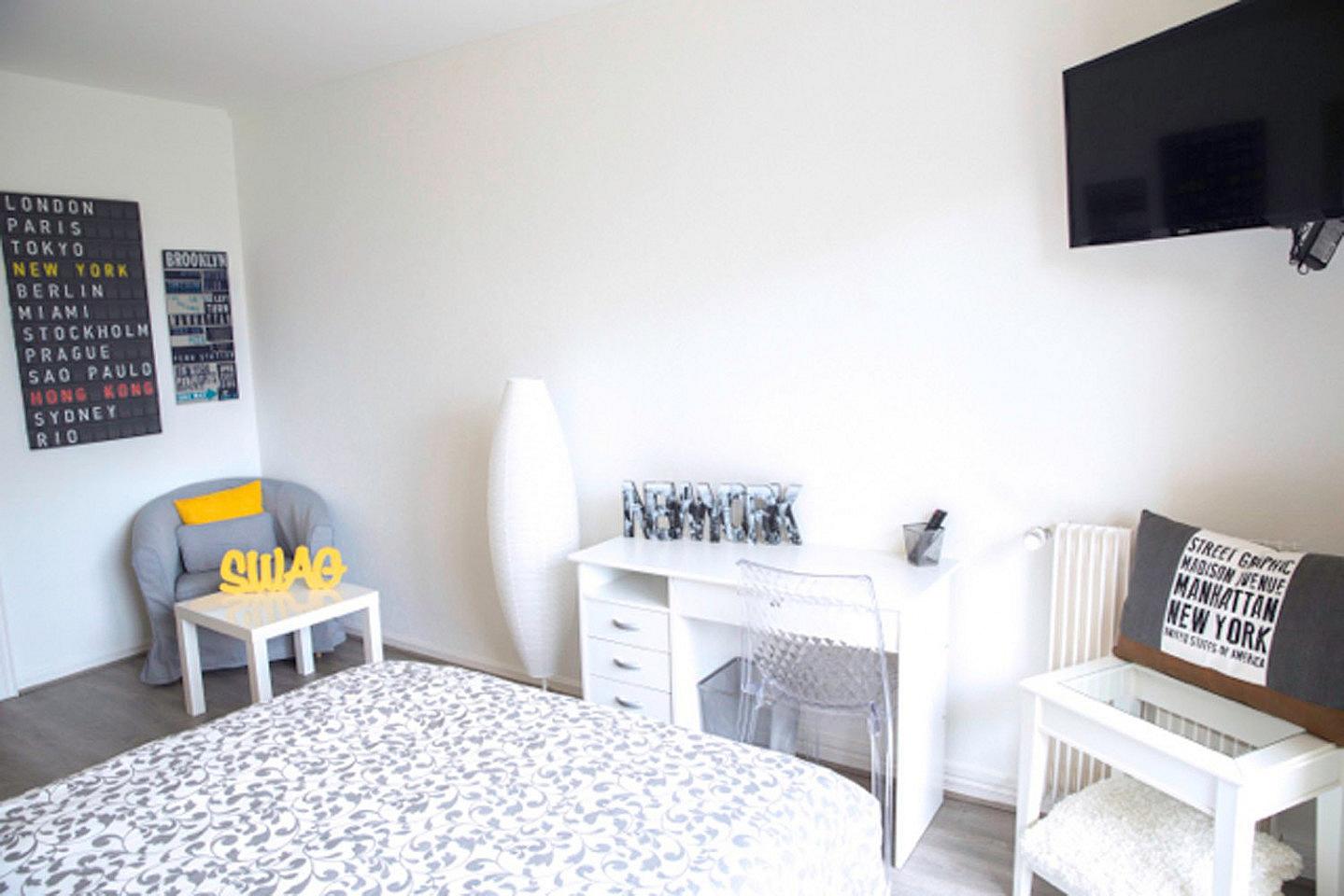  Spacious And Cosy Room - 13m² - ST3  -  Apartment equipped and furnished with care located near the Esplanade  - Gallery -  6