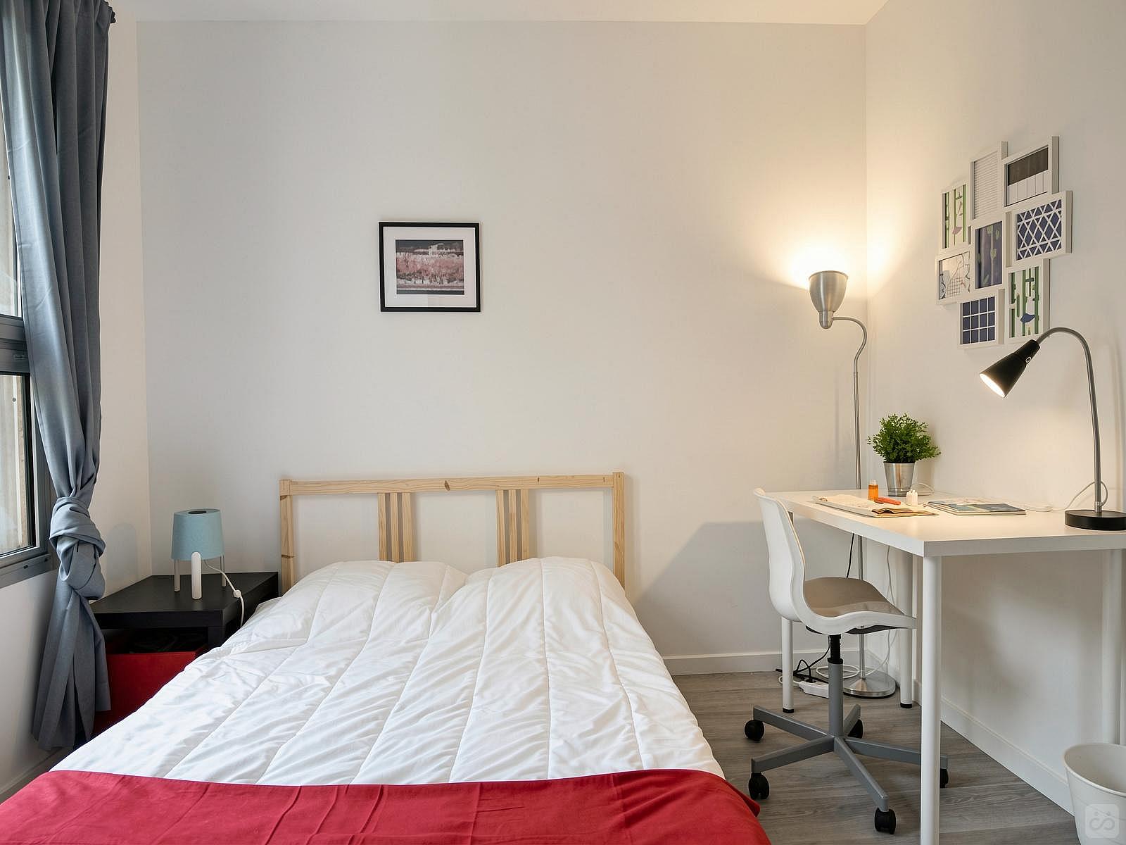 Pleasant And Bright Room - 14m² - MA17 - Superb apartment ideally located in Marseille Home - Gallery - 41