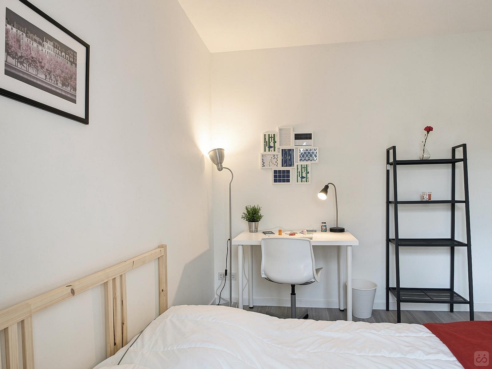 Pleasant And Bright Room - 14m² - MA17 - Superb apartment ideally located in Marseille Home - Gallery - 39