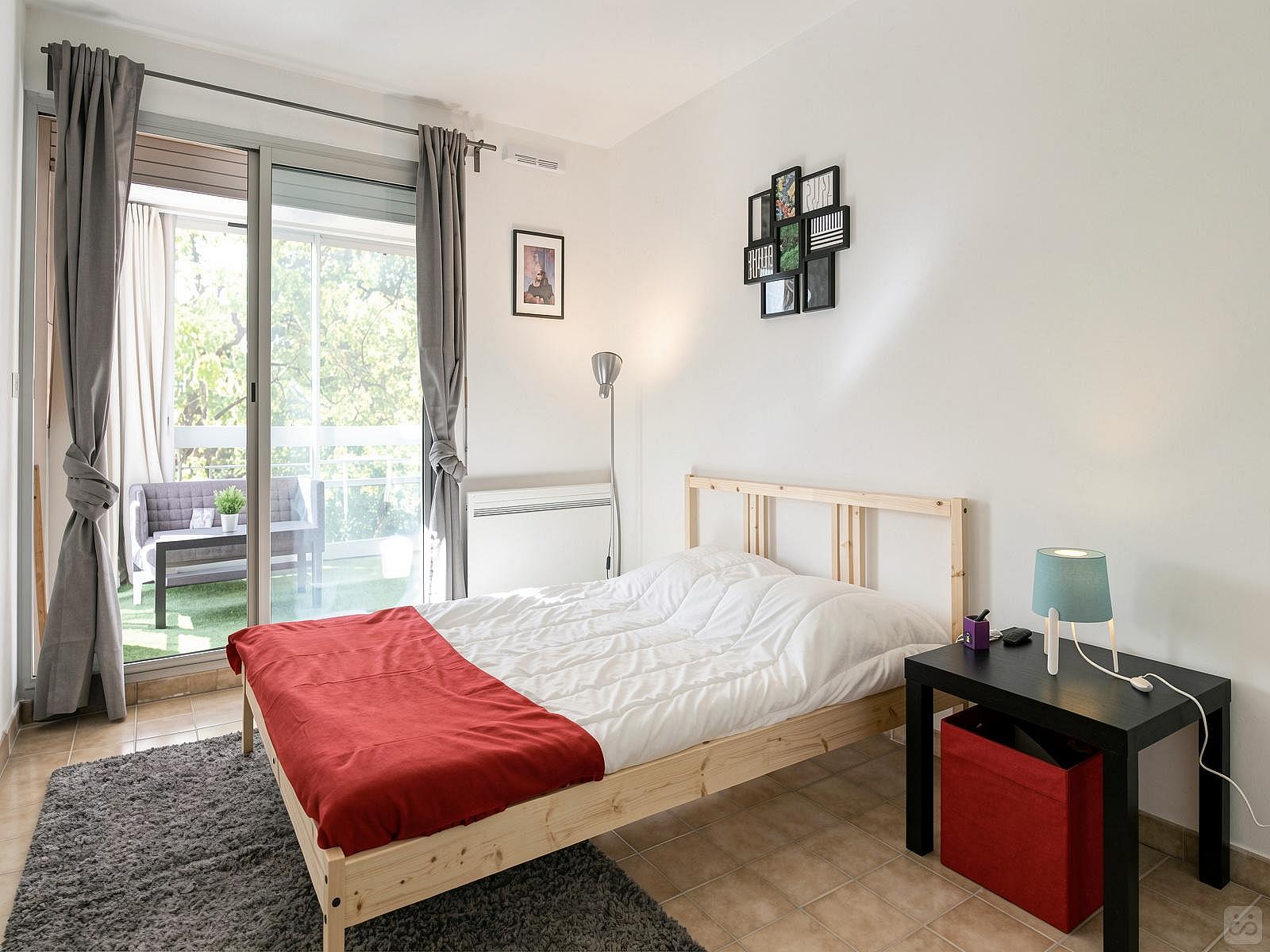 Large Bedroom With Veranda - 20m² - MA14 - Superb apartment ideally located in Marseille Home - Gallery - 25